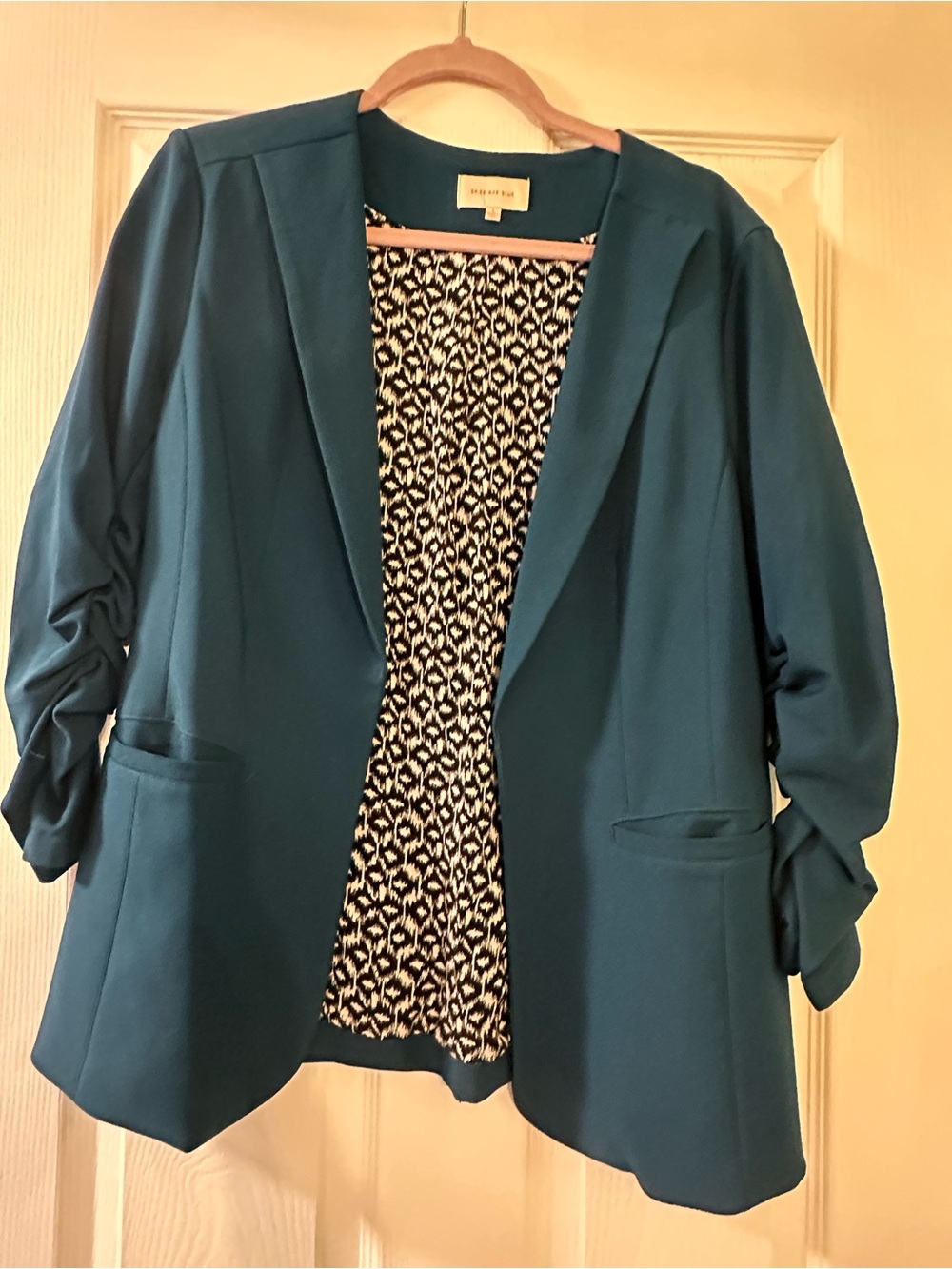 Skies Are Blue Teal Open-Front Blazer
